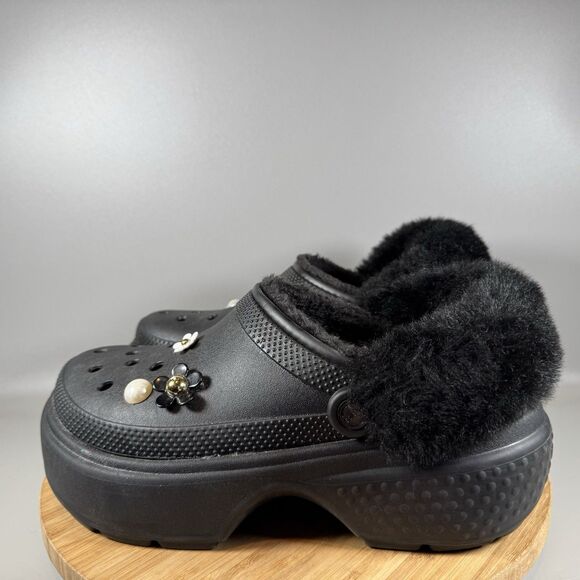 Crocs Unisex-Adult Stomp Lined Clog Black US Men's 8 Women's 10 Fuzzy Platform - Picture 3 of 8